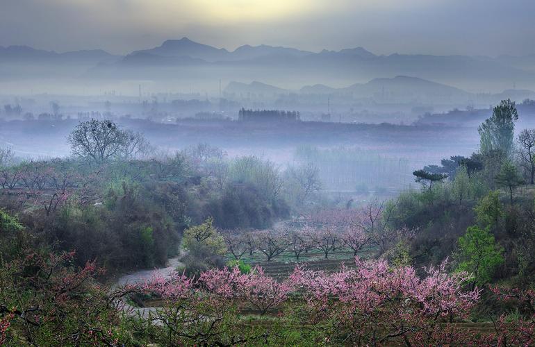 鲁尔山视频一场山川的趣味旅程